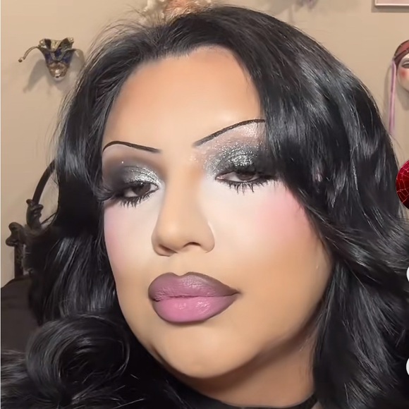 โผ๏ธ LAST ONE ๐ LIPSTICK SNOB a MACXIMAL SILKY MATTE LIPSTICK. ** NEW IN THE BOX. - Picture 7 of 14